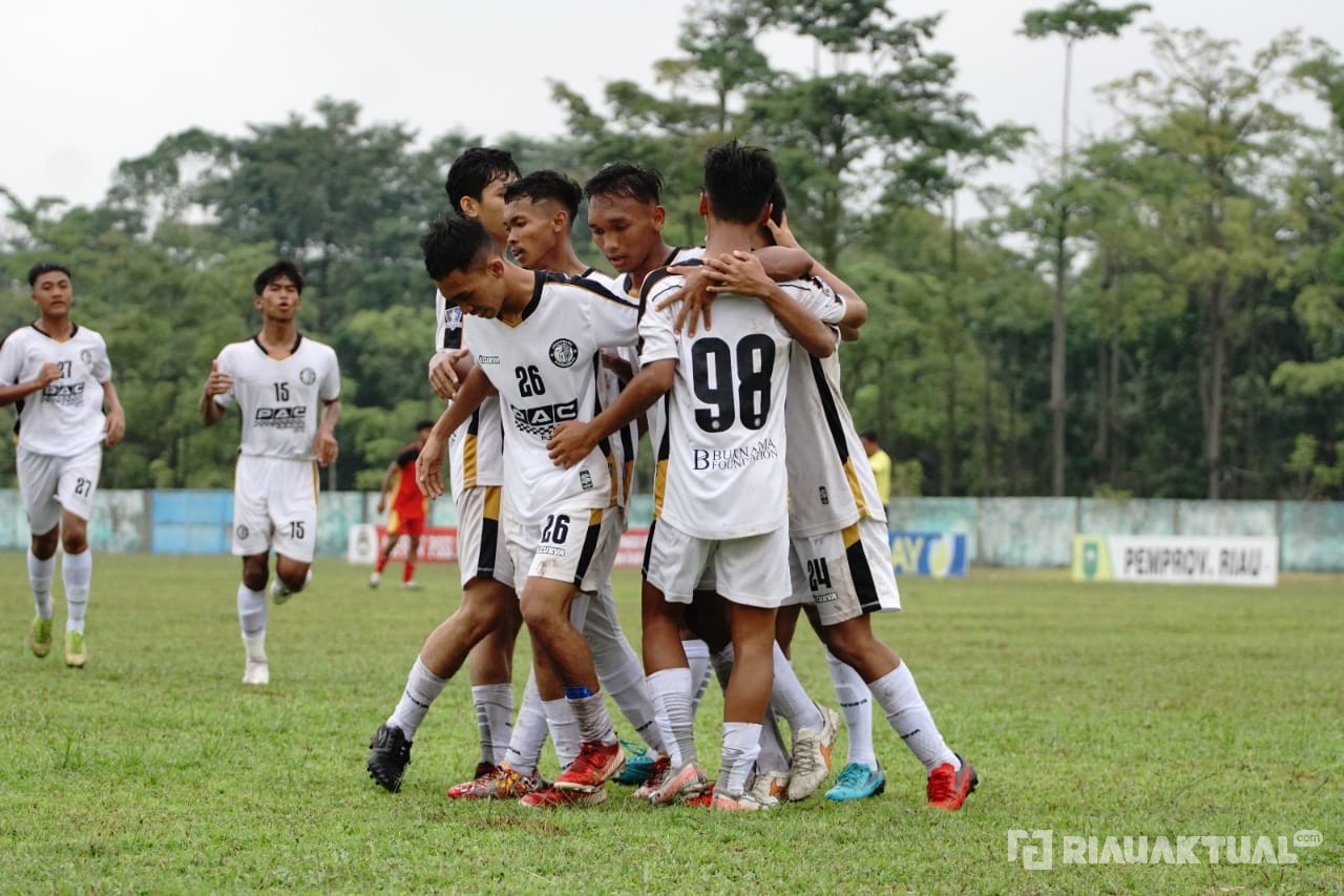 Brace Gol Enriyan Bawa Pekanbaru Warriors Puncaki Grup C 